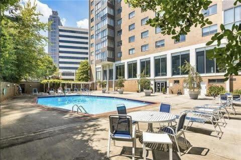 Heart Atl Downtown High Rise 2B2B Condo Lm2206 Atlanta Esterno foto